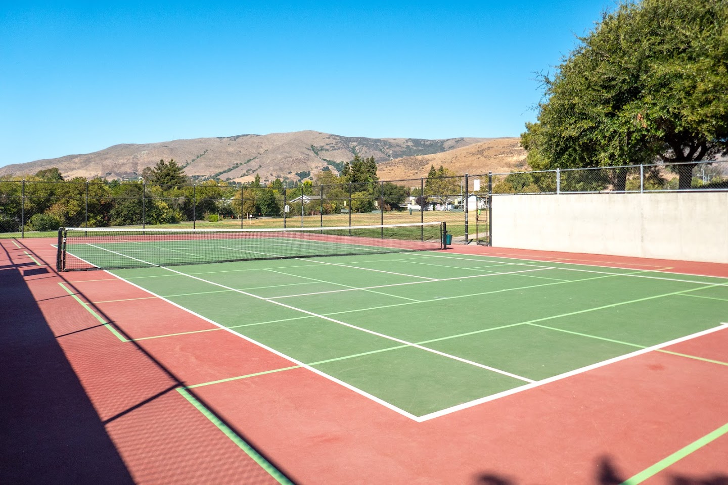 EA French Park Pickleball Courts