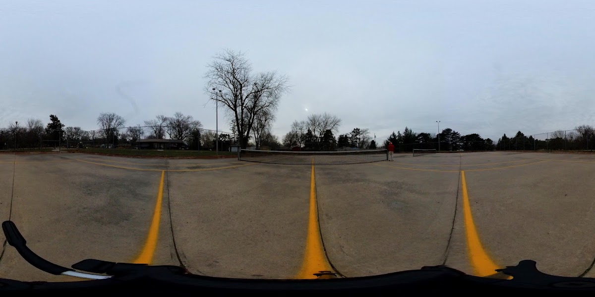 Roberts Park Pickleball Courts