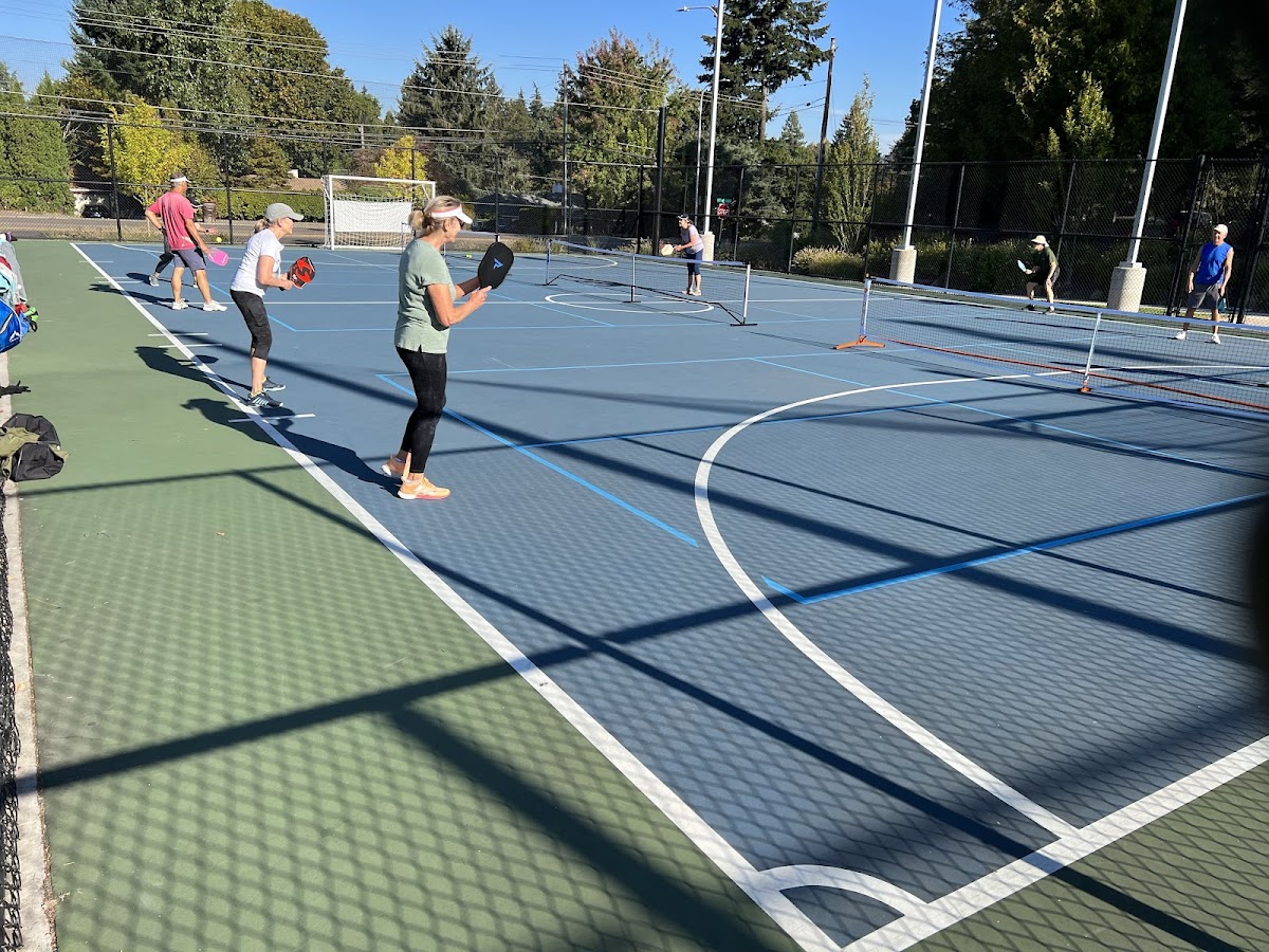Futsal & Pickleball Courts