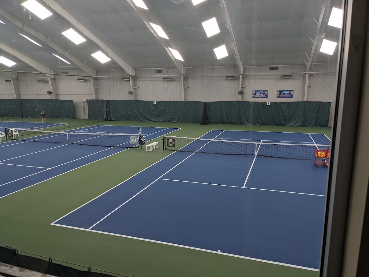 LaTuchie Tennis Center (Indoor)-Stow