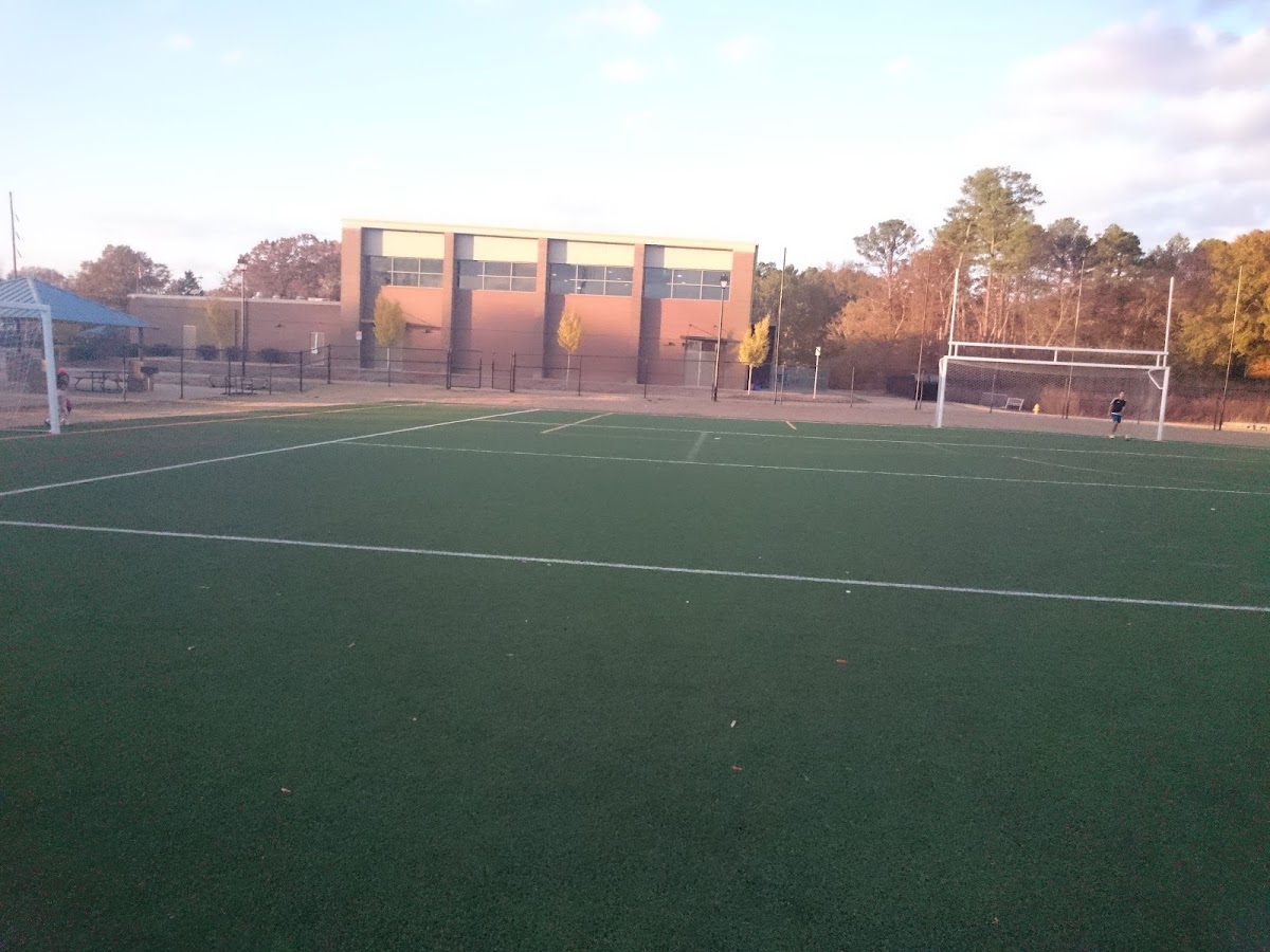 Mack Gaston Community Center Pickleball