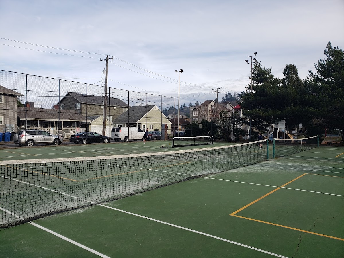 Alki Playground Pickleball Courts