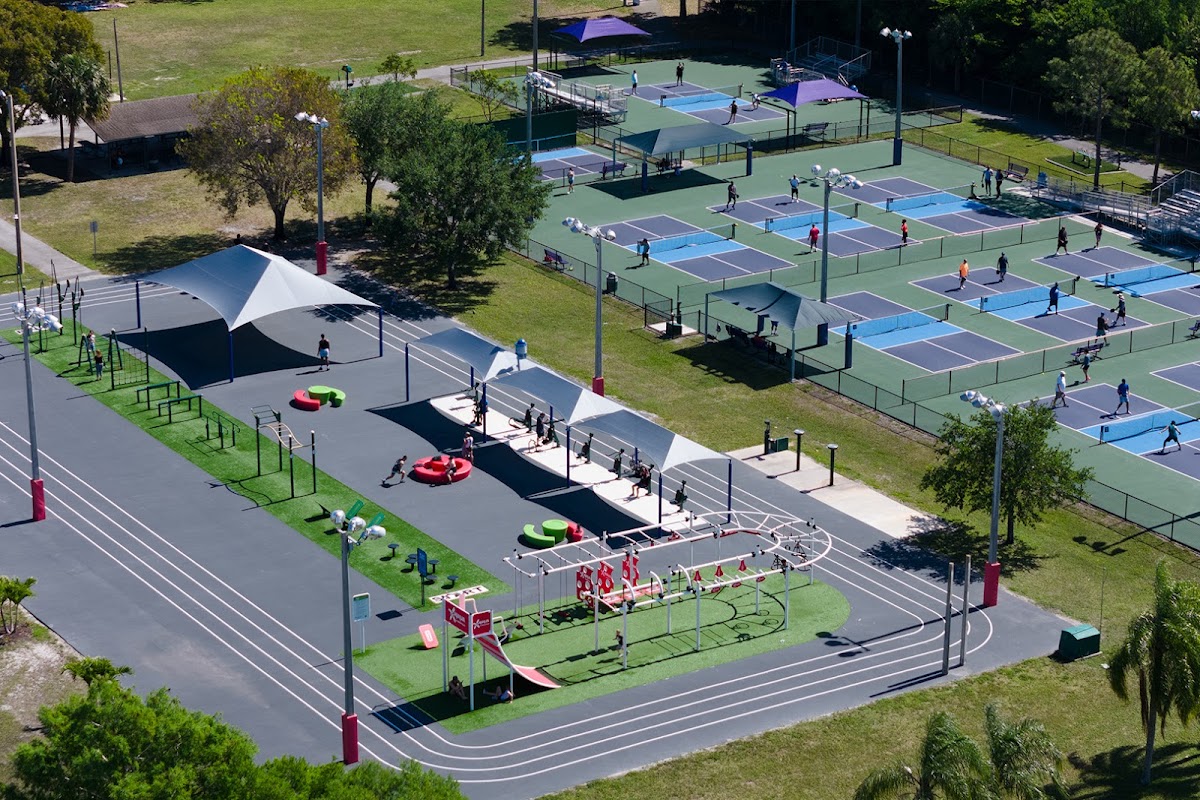 Riverside Park-Pickleball Courts