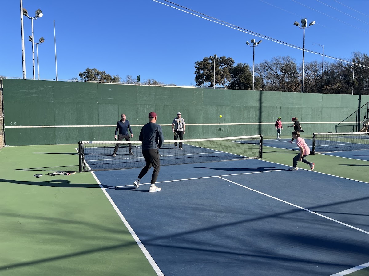 Austin High Pickleball Courts