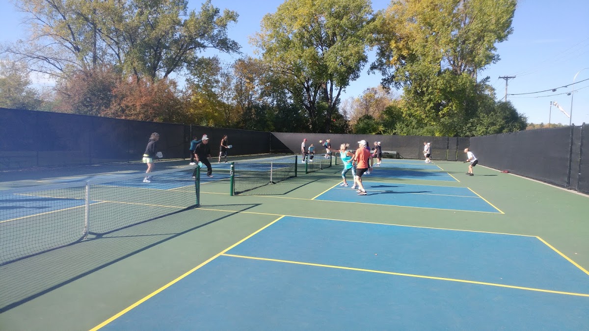 Mooty Pickleball Court