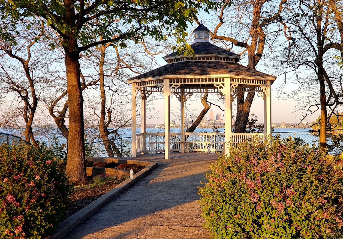 Lakewood Park