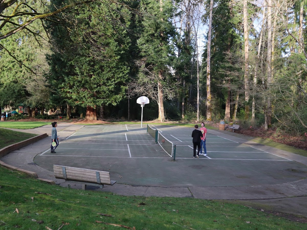 Meadow Park Pickleball Courts