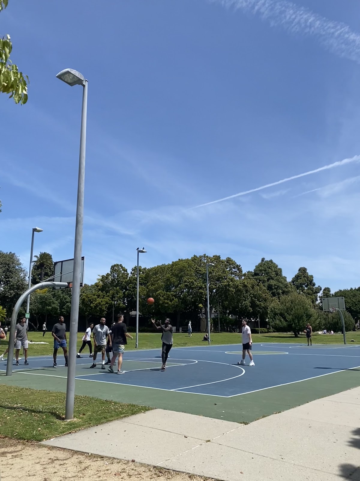 Virginia Avenue Park - Basketball Courts