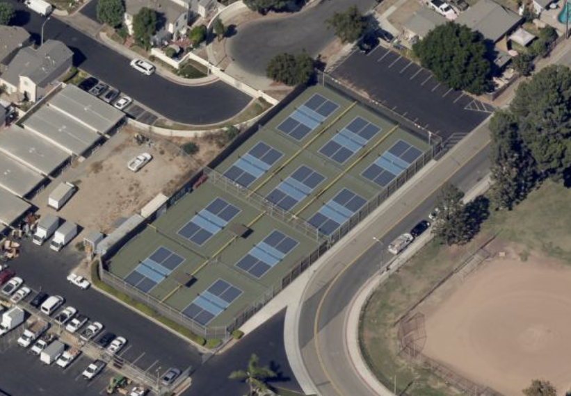 Tustin Pickleball at A.G. Currie Middle School