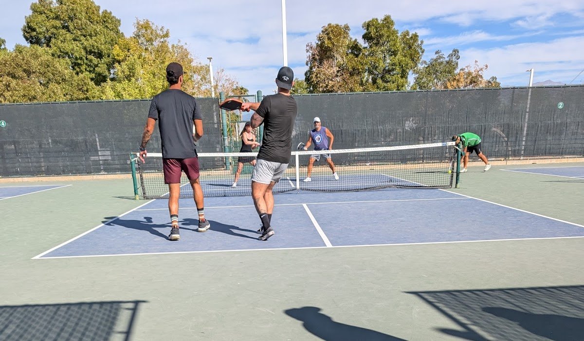 Aloha Shores Park Pickleball Courts