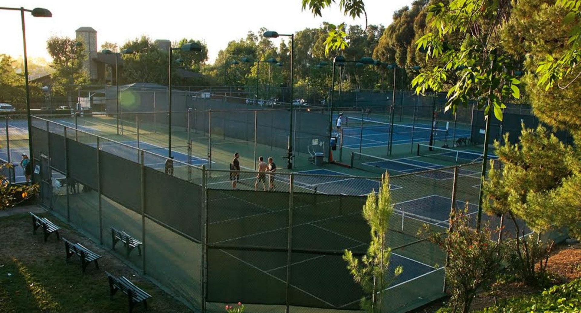 Lake Forest Beach and Tennis Club