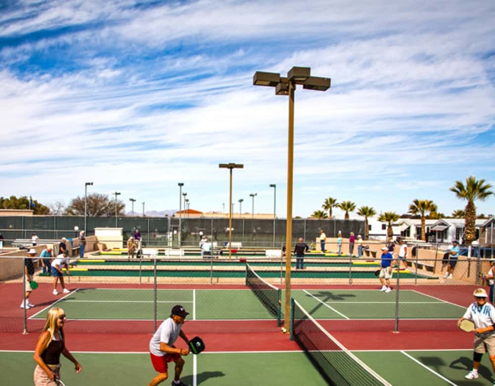 Voyager RV Resort - Pickleball