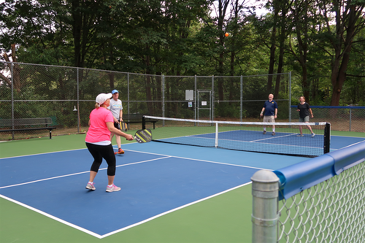 Finn Hill Middle School Pickleball Courts
